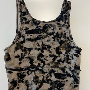 Lululemon Power Pivot Tank